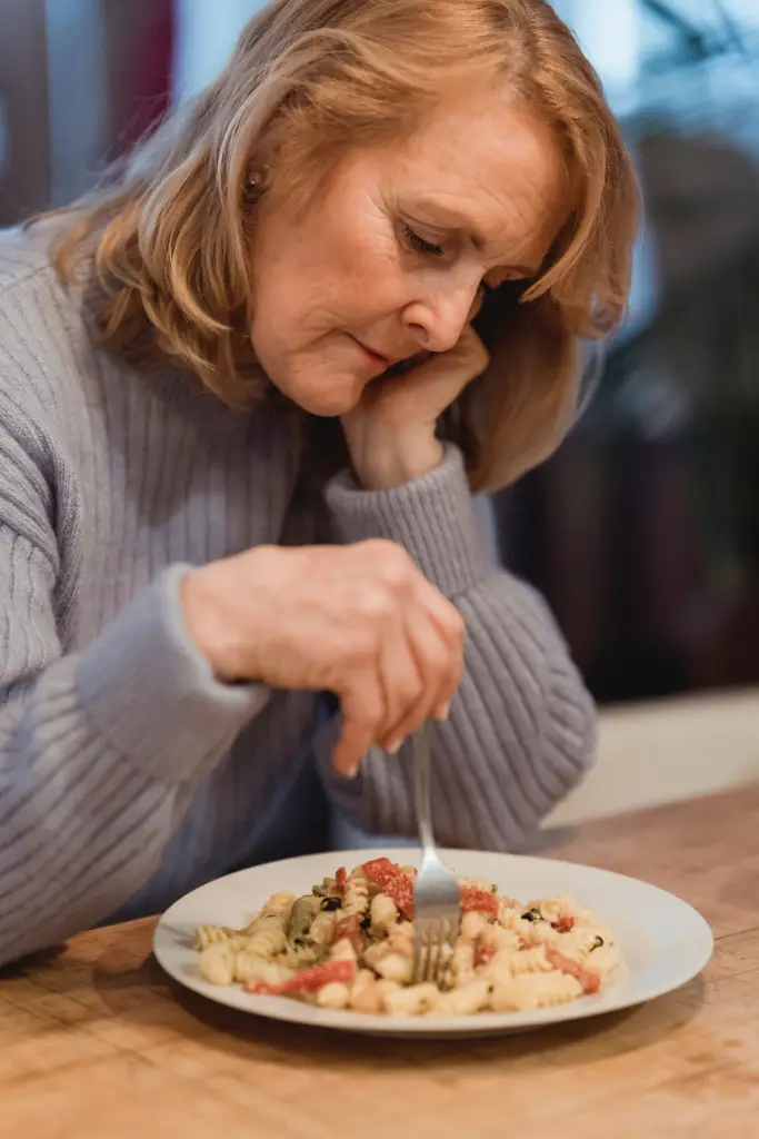 Managing Loss of Appetite in Seniors (Part 1): 9 Reasons Why They May Not Be Eating